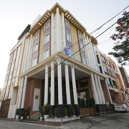 Square Inn Hotel,فاراناسي المظهر الخارجي الصورة